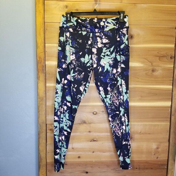R.A.G Plus Abstract Leggings (size 1X) - Picture 1 of 3